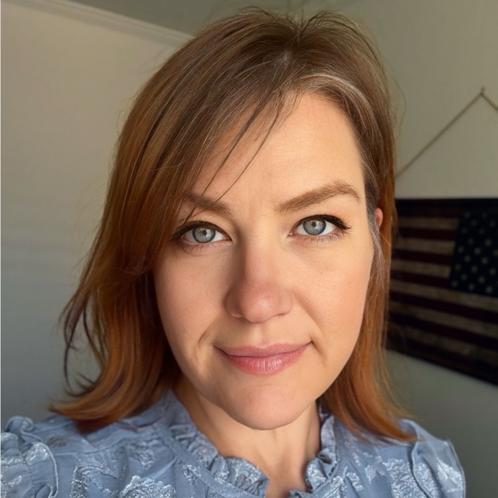 Meet your Posher, Becca